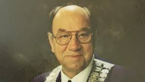 Mr Petone' Roy Hewson helped shape a community