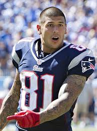 Aaron Hernandez Wrote Bible Verse John 3 16 On His Forehead Before Taking His Life In Prison Hernandez Aaron Hernandez Prison New England Patriots