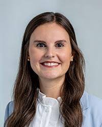 Kim Zahn's Instagram, Twitter & Facebook