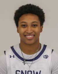 W O M E N ' S B A S K E T B A L L