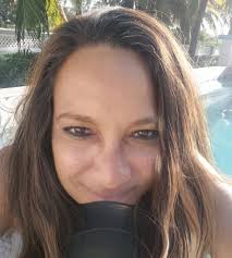 Sending coffee love from my own version of paradise : homemade vanilla ice  latte by my pool