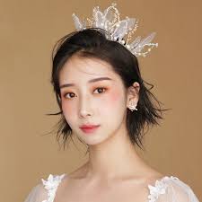 They have good skills of making natural makeup with stylish hair style. Korea Wedding Hair Accessories Bride Korean Jewelry Gold Bridal Hair Accessories Princess Circle Crown Round Tiara Set Headpiece Hair Jewelry Aliexpress
