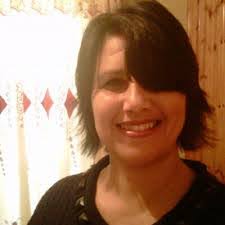 Deidre Thomas's Instagram, Twitter & Facebook