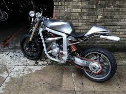 Gsxr 1100 Frame Ducati Subframe Gsxr 750 Tank Suzuki 250 2 Stroke Engine Kawasaki Rear Sets Honda Swing Arm Yamaha Radiato Cafe Racer Tv Cafe Racer Racer