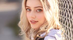 FaZe adds Stranger Things star Grace Van Dien to their streamer roster