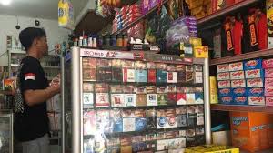 Menurut ambar, kenaikan ini perlahan diberlakukan agar tidak. Cukai Rokok Kembali Naik Harga Rokok Melejit Lagi Bebas Baru
