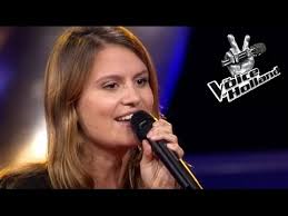 Robert ten brink ( amsterdam, 20 oktober 1955) is een nederlands televisiepresentator die ooit als. Charlotte Ten Brink Miracle The Blind Auditions The Voice Of Holland 2010 Youtube