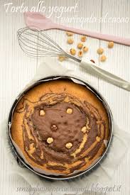 Come preparare torta allo yogurt dukan col bimby della vorwerk, impara a preparare deliziosi piatti con le nostre ricette bimby. Torta Allo Yogurt Variegata Al Cacao Senza Glutine Con Bimby Senza Glutine Per Tutti I Gusti