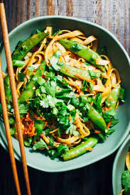 Spicy Vegan Pad Thai Well And Full Healthy Vegan Recipe Vegan Pad Thai Vegan Recipes Healthy Healthy Recipes