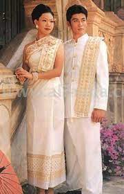 Thai Wedding Dress And Groom S Suit Thai Wedding Dress Traditional Wedding Attire Bali Wedding Dress