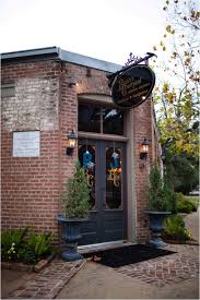 Located just outside of downtown houston, station 3 is a distinctive venue with a rich past, having served as one of houston's earliest fire stations and now, a special event venue. Pin By Weddings In Houston On Houston Wedding Venues Wedding Venue Houston Courtyard Wedding Rustic Wedding Venues