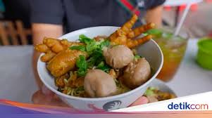 The aim of this research is to estimate the wtp and atp value of household customers as their. Aldi Taher Jualan Mie Ayam Ini Penilaian 5 Youtuber Kuliner Soal Rasanya Suaramasa Com