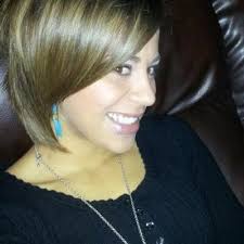 Desiree Bell (@dez_b_bell)