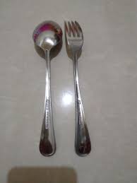 Sendok garpu pisau berkualitas terbaik untuk perlengkapan makan terlengkap. Sendok Garpu Makan Merk Lianyu Stainless Kitchen Appliances Di Carousell