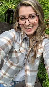 My name is Kristi Marshall. I recently moved to Arizona a month ago from  New Hampshire! I currently hold a bachelor's degree in Elementary Education  and a Second English Immersion Endorsement (SEI).