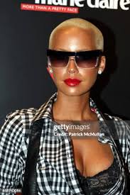 138 Guess Soho Boutique Stock Photos, High-Res Pictures, and Images