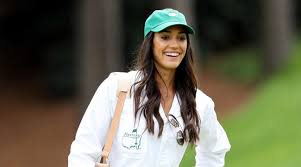 Entdecke rezepte, einrichtungsideen, stilinterpretationen und andere ideen zum ausprobieren. Allison Stokke Photos Meet Rickie Fowler S Fiancee
