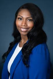 Sharonda Lawson's Instagram, Twitter & Facebook