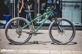 The Sexiest Am Fr Enduro Hardtail Thread Please Read The Opening Post Page 1403 Pinkbike Forum Cannondale Mountain Bikes Cross Country Mountain Bike Mountain Bike Reviews
