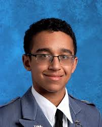 Derek Teeter's Instagram, Twitter & Facebook