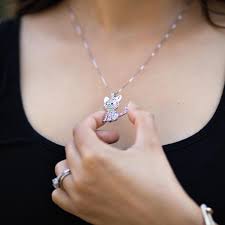 Crystal Cat Necklace Carallor L Site Officiel L Bijoux Uniques
