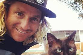 Man who threw fatal punch outside Cairns bar recounts scuffle