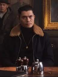 Popular actor of the moment henry golding will be showing moviegoers a darker side of himself in guy ritchie's upcoming film, the gentlemen, out on jan 24. Henry Golding The Gentlemen Dry Eye Black Jacket Hjacket