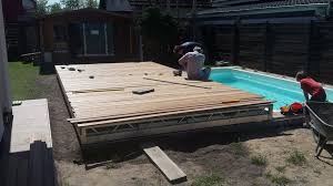 Pooldeck Selber Bauen In 2020 Selber Bauen Poolabdeckung Und Dachdecker