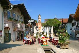 Vt selle ettevõtte google profiil, telefon, veebisait jm. Ferienhaus Antonia In Mittenwald Oberbayern Gemutliche Und Komfortable 4 Sterne Ferienwohnungen Fur 1 Bis 2 Personen Erwarten Sie Mittenwald Familie Johann Und Rosemarie Gschwendtner Freuen Sich Auf Ihren Besuch