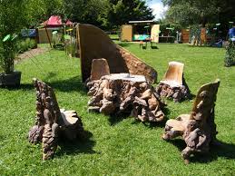 Sitzgruppe berlin sitzgarnitur holz gartengarnitur gartenmöbel. Sitzgruppe Holz Handgeschnitzt Www Garten Bronder Shop Com