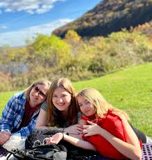 Dropping in to visit this girl at college 😊