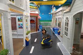 Billy Beez Indoor Playground At Oakridge In San Jose Ca Indoor Playground Indoor Play Areas Kids Indoor Play