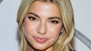 This New Bachelor Contestant Has A Surprising Connection To Kit Keenan