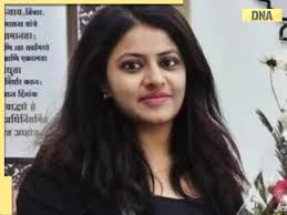 Helen's weight-loss transformation at 86 wins Bollywood's popular fitness  trainer Yasmin Karachiwala's heart, celebrity trainer says, 'She could  barely...'