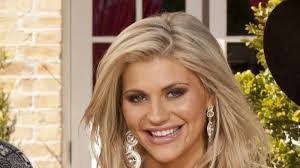 Mary Coram's Instagram, Twitter & Facebook