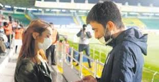 Evlilik teklifi yaptıktan sonraki duygularımı anlatamam. Statta Surpriz Evlenme Teklifi Fotomac