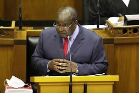 He was sworn in as minister of finance on 9 october 2018, following nhlanhla nene's resignation. 3wzuuc Obje0m