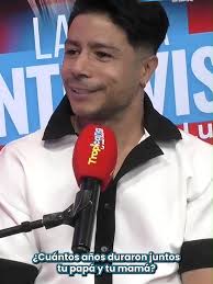 Daniel Calderón : ¿Cuánto duraron su papá y su mamá? En este nuevo episodio  de La Otra Entrevista de Tropicana, Luchy habló con el cantante Daniel  Calderón, quien abrió su corazón y contó los duros ...