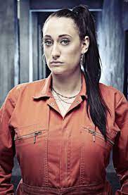 En france, la série est diffusée depuis le 14 novembre 2010 sur ocs choc 1, depuis le 7 mai 2012 sur tf6 2 et sur numéro 23 depuis fin novembre 2016 ; Kelly Bailey Misfits Wiki Fandom