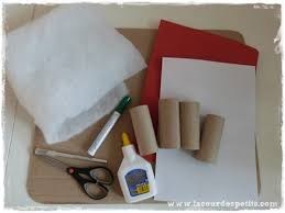 Mon 2eme villages de noël 2016 avec décoration noël. Un Village De Noel A Fabriquer Avec Les Enfants La Cour Des Petits