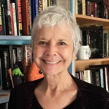 Beth Massie's Instagram, Twitter & Facebook