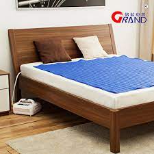 A cooling mattress can go a long way in stabilizing your body's temperature as you sleep, encouraging air circulation and dispersing heat from your body. Healthcare Electric Water Bed Medical Water Cooling Mattress For Better And Deeper Sleeping Buy Cool Bed Mattress Medical Bed Cooling Mattress Cooling Bed Matress Product On Alibaba Com