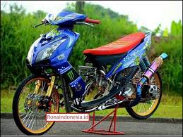 Juara modifikasi mio sporty 2010 modif ekstrim terkeren 16 12 2019 modifikasi mio airbursh sporty modifikasi mio airbrush 5 ingin mengkombinasikan konsep airbursh dengan desain ala ala sporty untuk bisa menampilkannya desain airbrush yang harus anda aplikasikan ialah grafis ala ala. 36 Ide Modifikasi Motor Indonesia Motor Lowrider Motor Honda