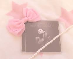 Pin On Ariana Grande