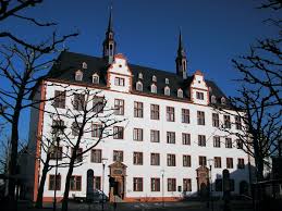 The university maintains very good relationships with poland, regularly inviting professors from polish universities for guest. Johannes Gutenberg University Mainz Wikidata