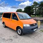 Volkswagen-T5-Transporter-
