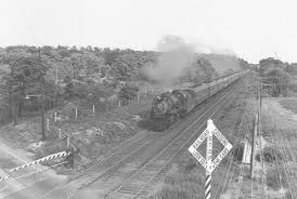 Lirr G5s 25 At The Point Of Hospital Train 4227 Bound For Central Islip State Hospital Approaching The Vanderbilt Motor Par Long Island Railroad Train Bethpage