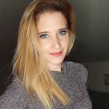 What beautiful! I'm from Brazil. ❤️🥰