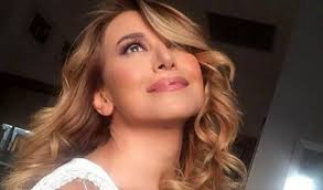 Età, altezza, peso, ex marito, figlia, il compagno fausto,. Barbara D Urso Eta Altezza Figli E Marito Biografia E Vita Privata The Italian Times