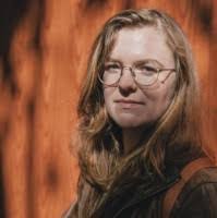 Monica Schmelzer's Instagram, Twitter & Facebook